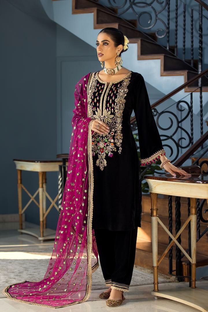 Baroque Chantalee Velvet Suit – Luxury Embroidered Party Wear for Women (Code MD 1425)