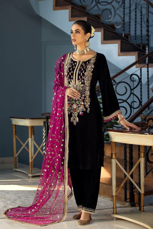 Baroque Chantalee Velvet Suit – Luxury Embroidered Party Wear for Women (Code MD 1425)